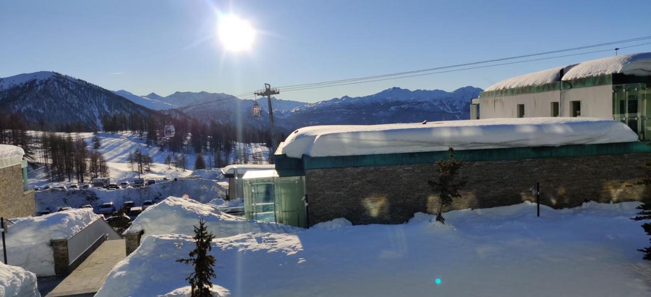Teleo Vacanze - Villaggio Olimpico Di Colle Sestriere Eksteriør bilde