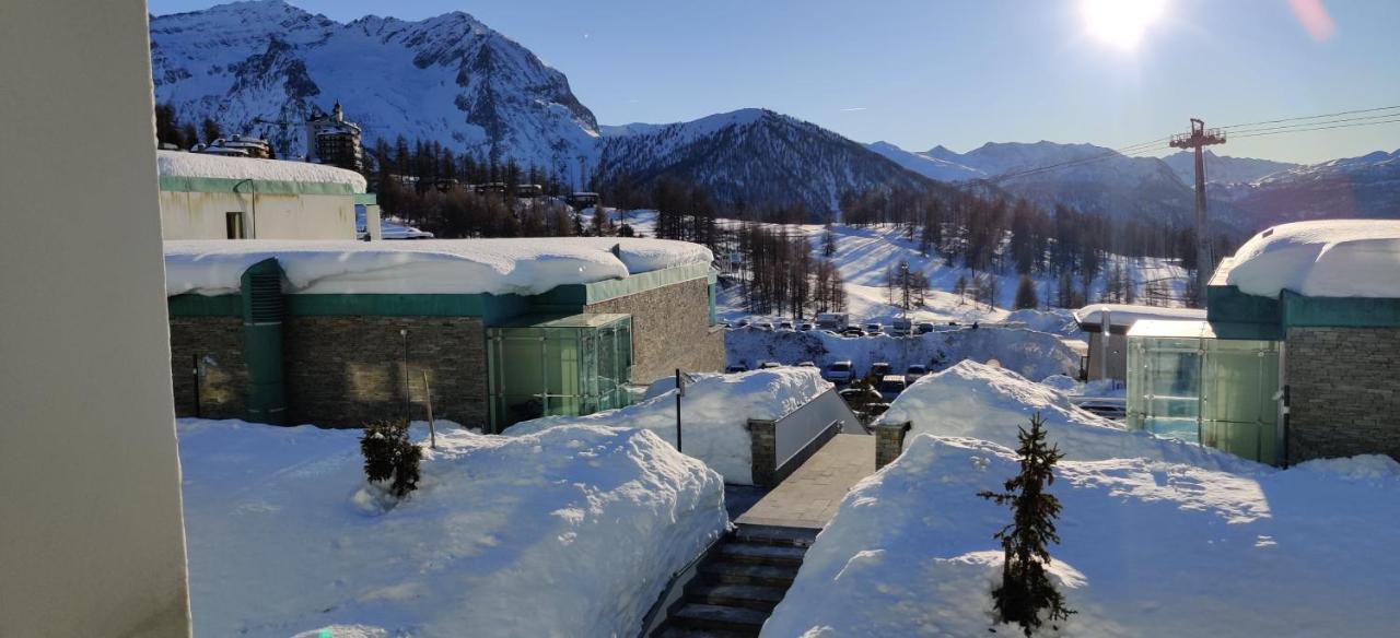 Teleo Vacanze - Villaggio Olimpico Di Colle Sestriere Eksteriør bilde
