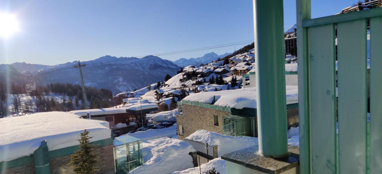 Teleo Vacanze - Villaggio Olimpico Di Colle Sestriere Eksteriør bilde