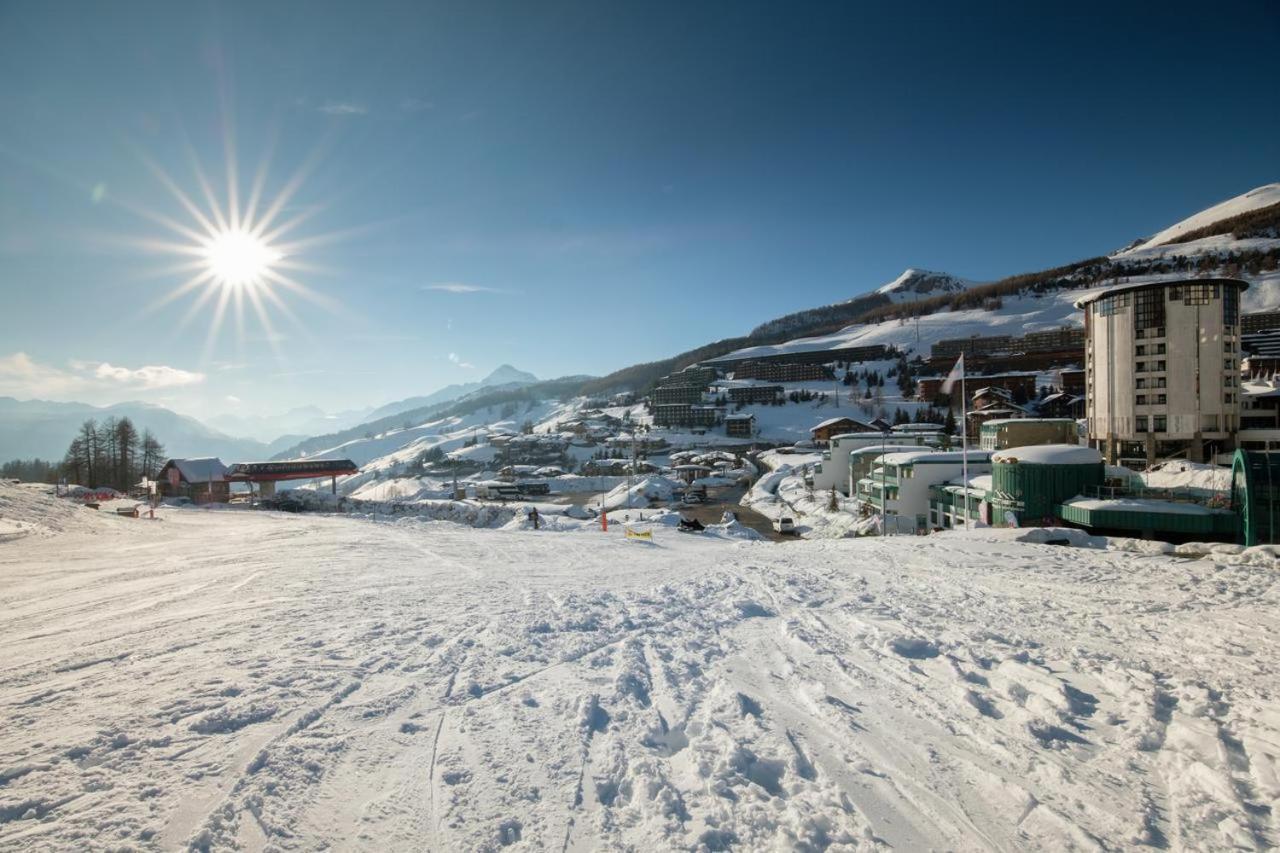 Teleo Vacanze - Villaggio Olimpico Di Colle Sestriere Eksteriør bilde